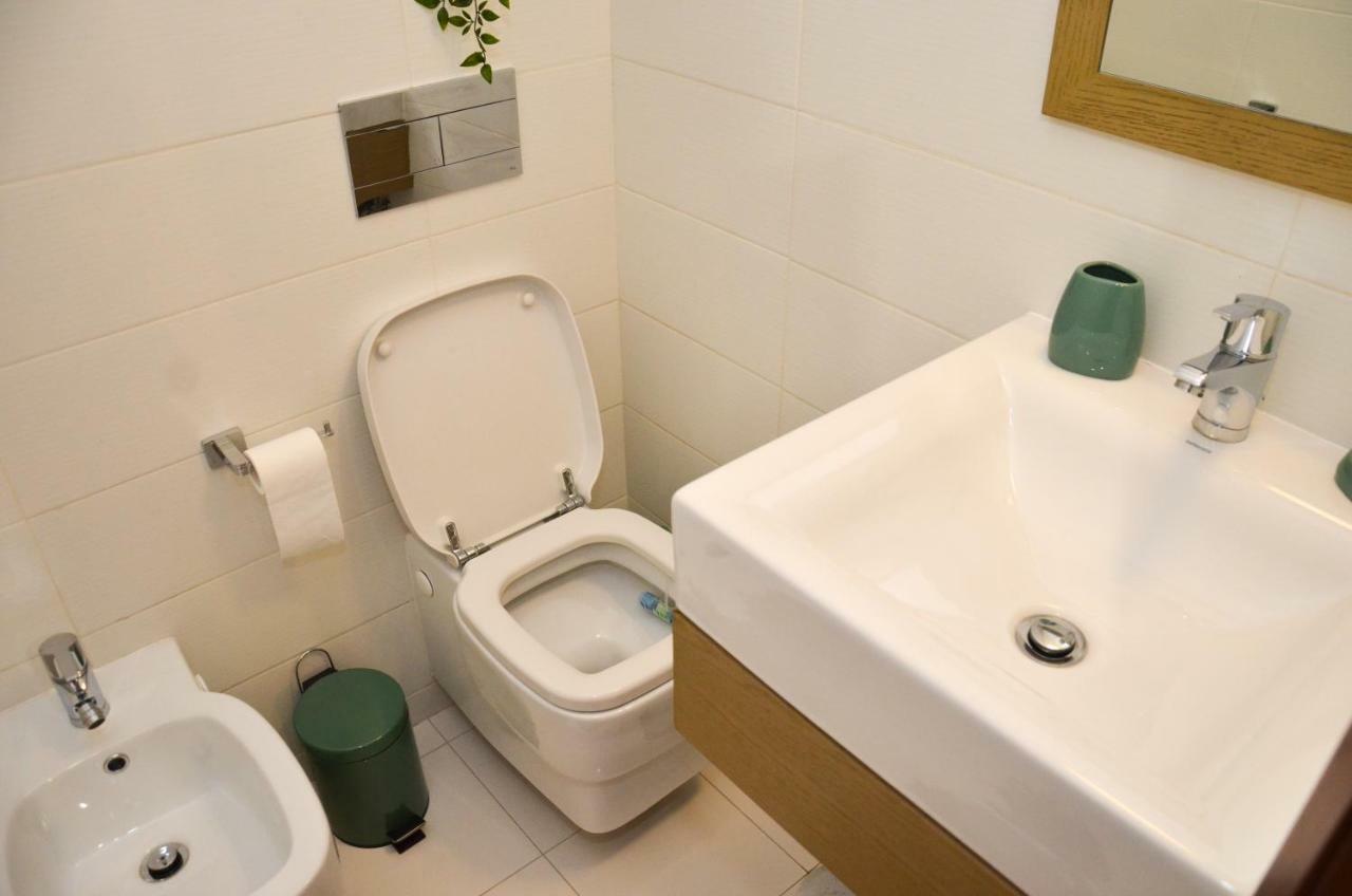 Portoshelter Apartman Kültér fotó